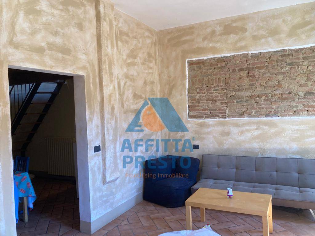 Trilocale arredato in affitto a Montopoli in Val d'Arno