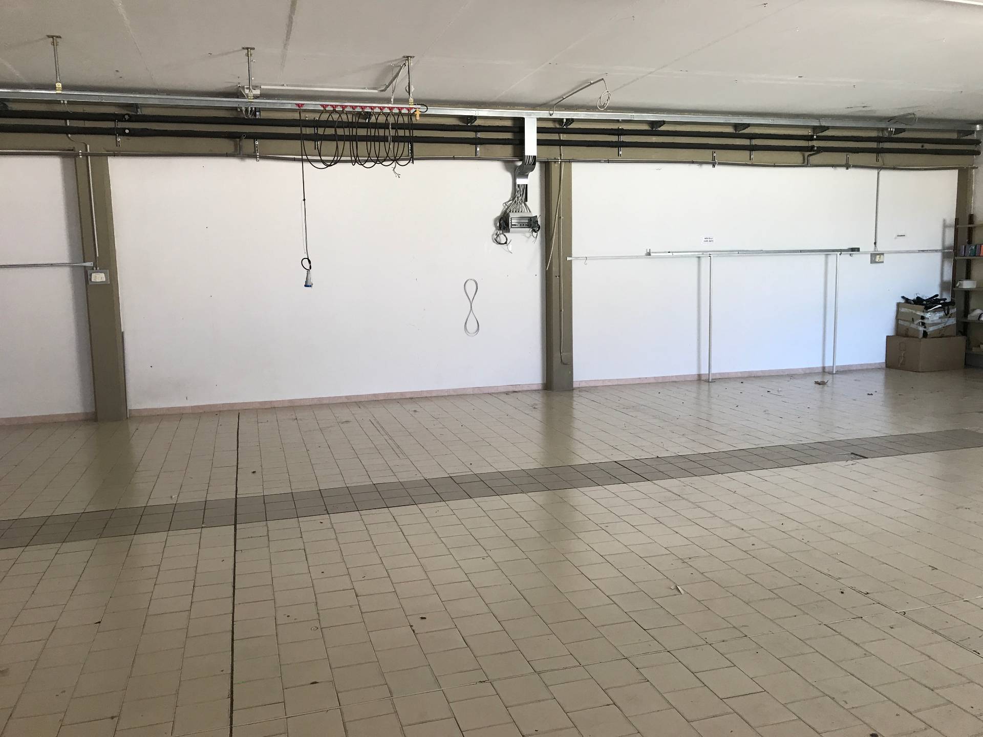 Laboratorio Artigianale in affitto a Empoli