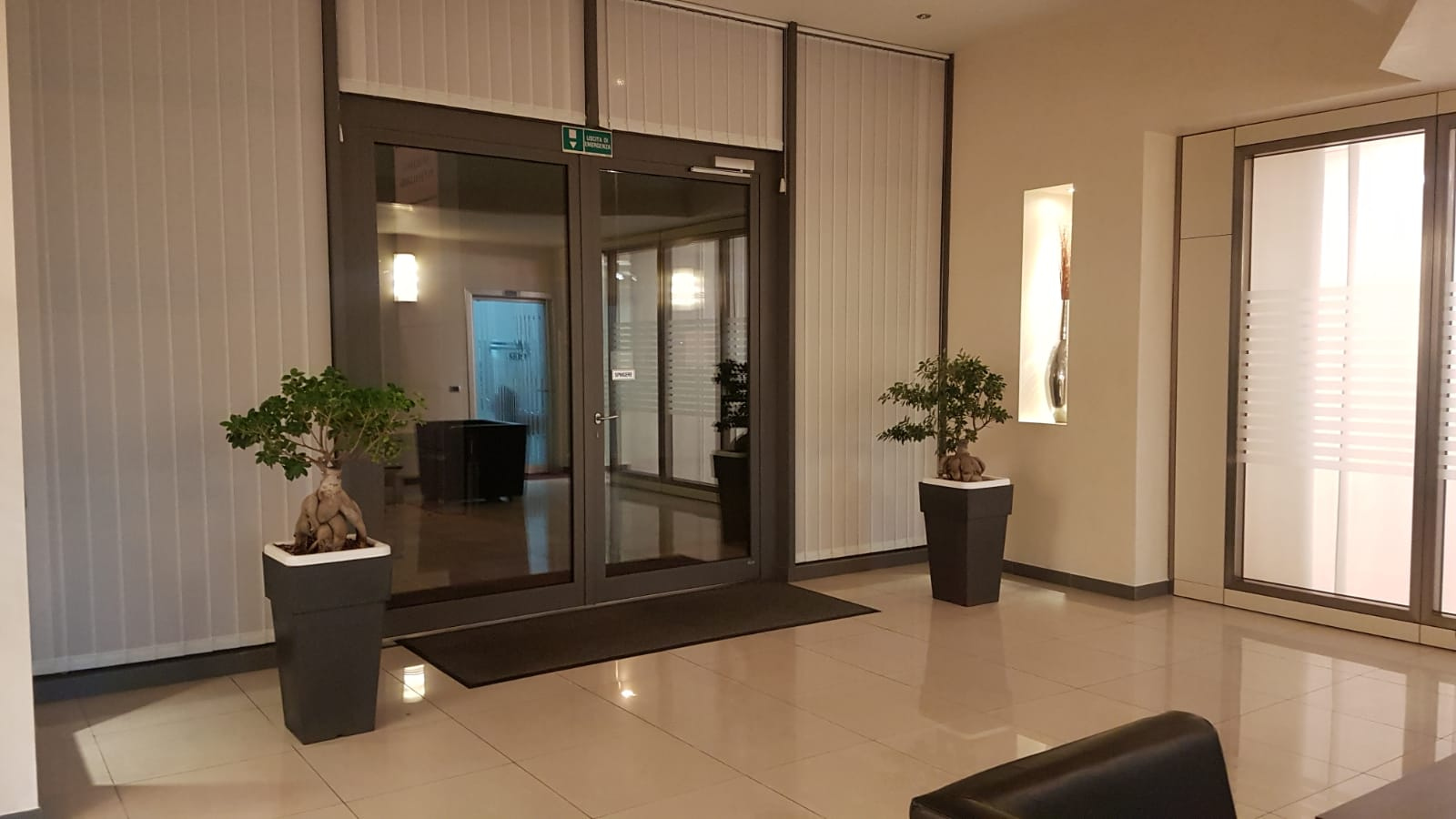 Fondo Artigianale in affitto a Empoli, Terrafino