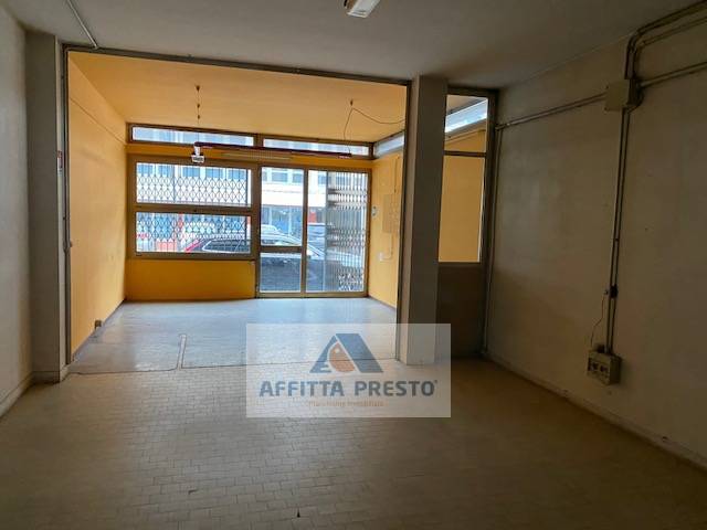 Fondo Commerciale in affitto a Empoli