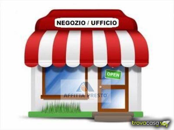 Fondo Commerciale in affitto a Empoli, Centro