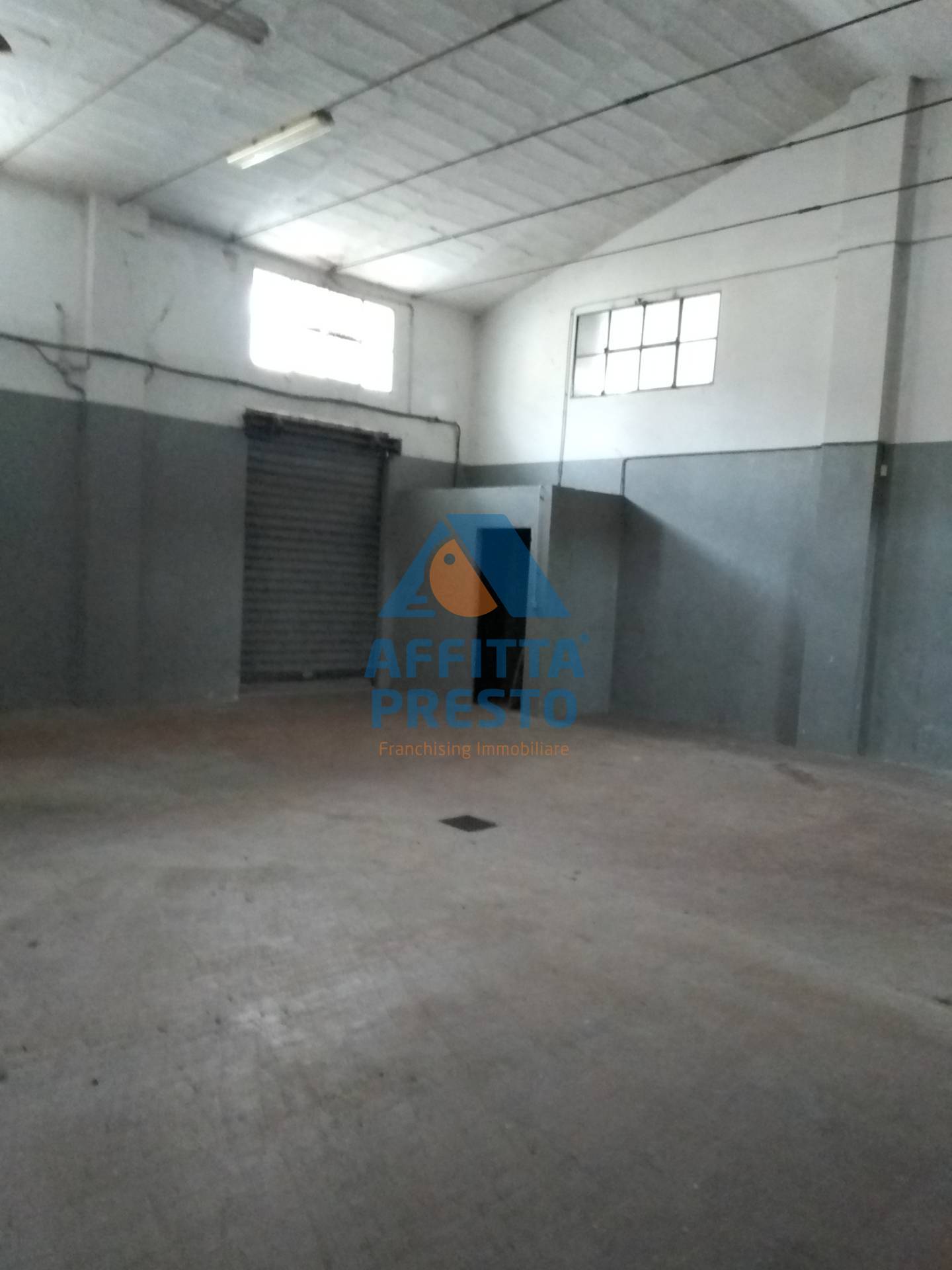 Fondo Commerciale in affitto a Cerreto Guidi
