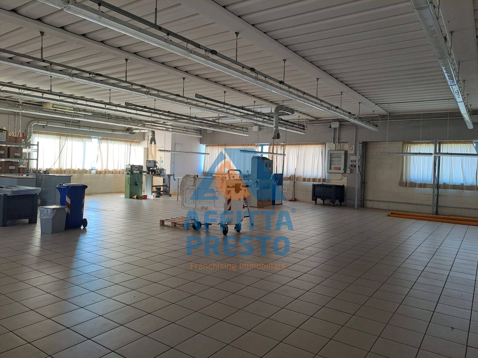 Laboratorio Artigianale in affitto a Empoli