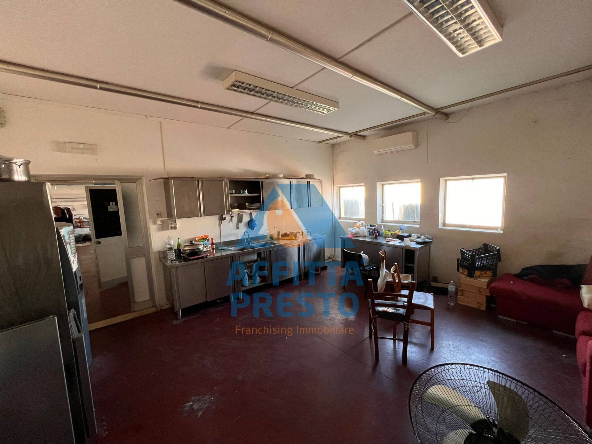 Laboratorio Artigianale in affitto a Empoli
