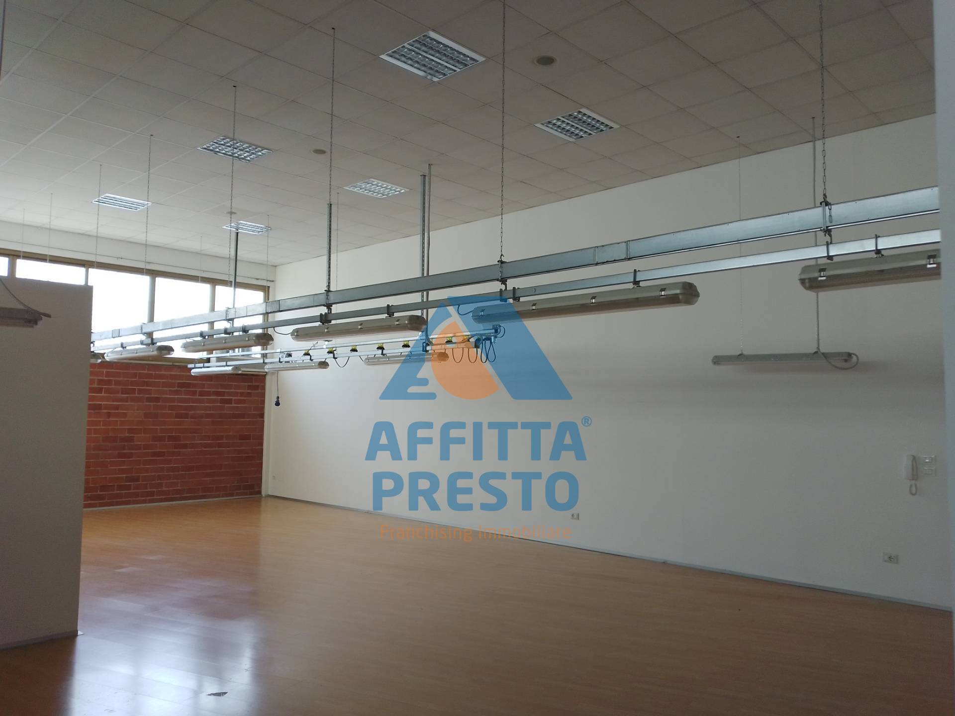 Capannone in affitto a Cerreto Guidi, Bassa