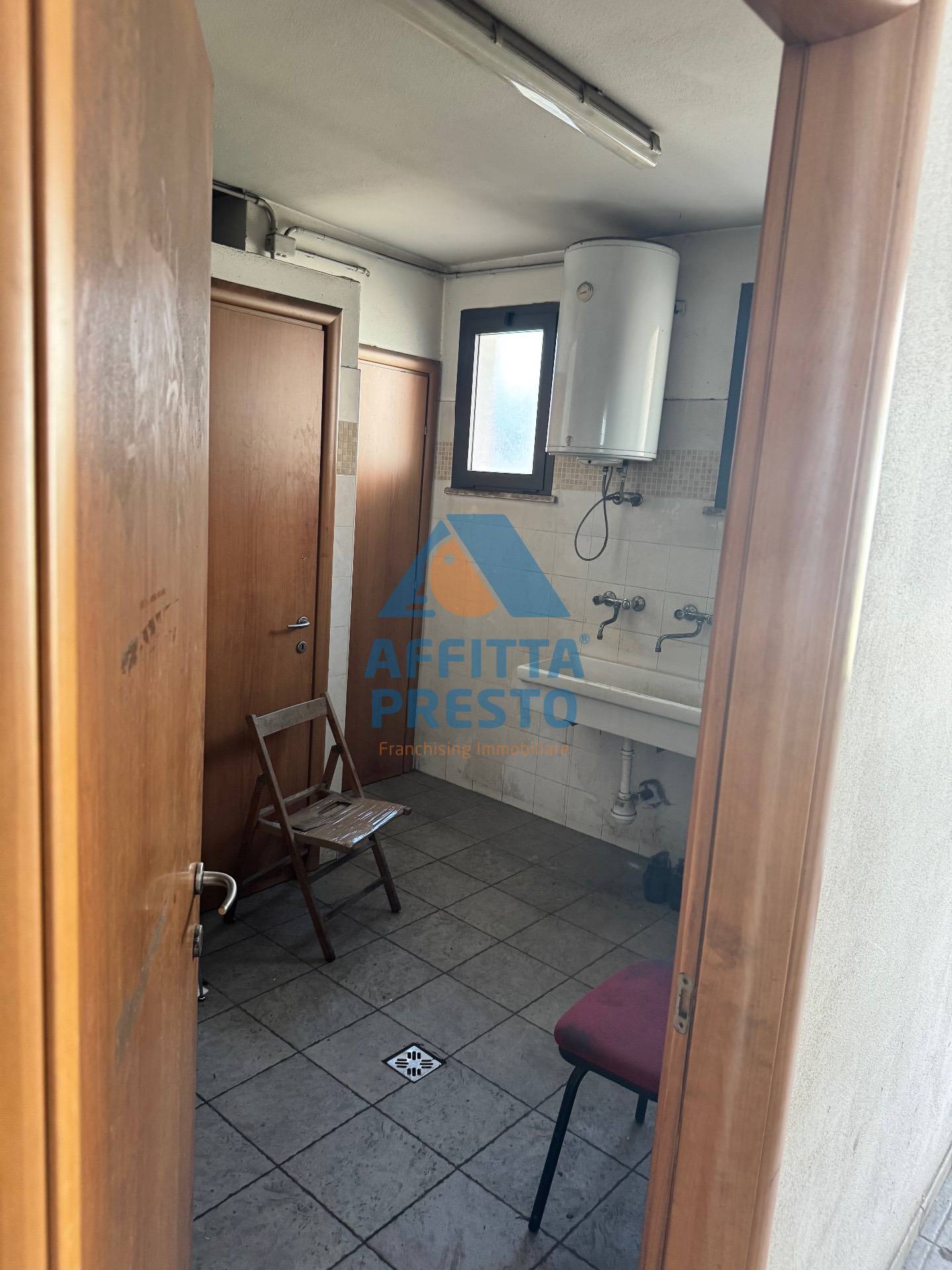 Capannone in affitto a Santa Croce sull'Arno