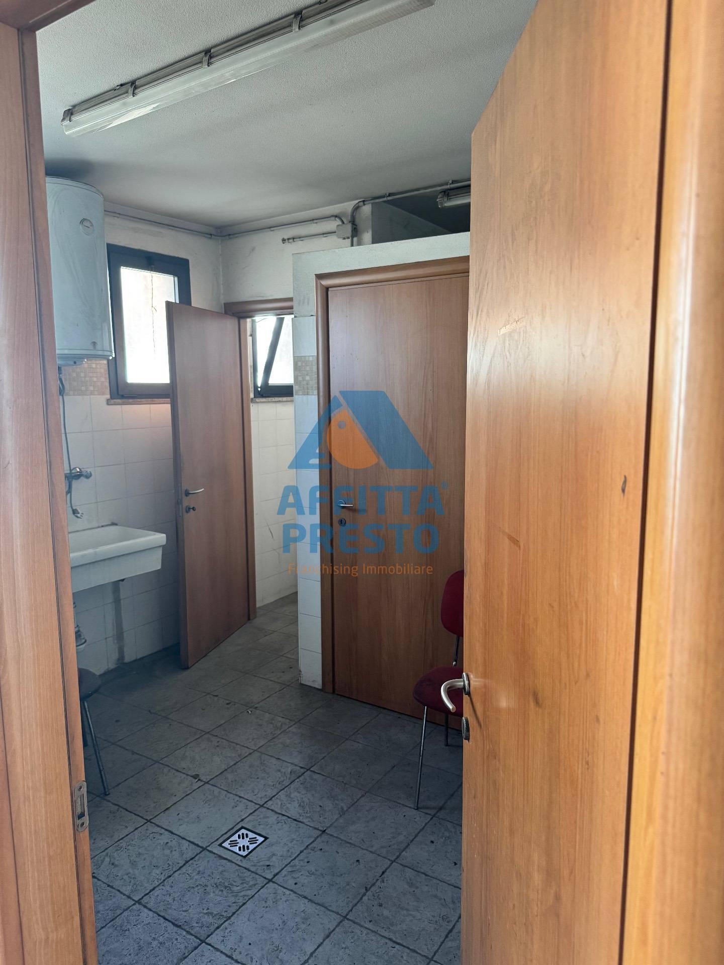 Capannone in affitto a Santa Croce sull'Arno