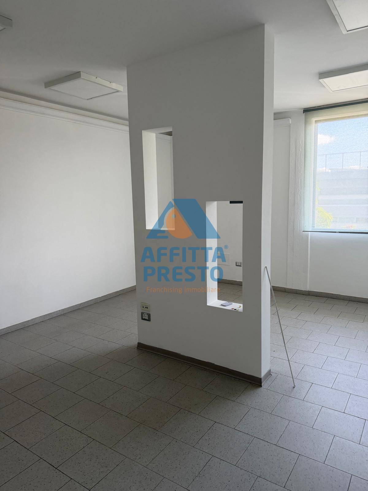 Ufficio in affitto a Empoli, Terrafino