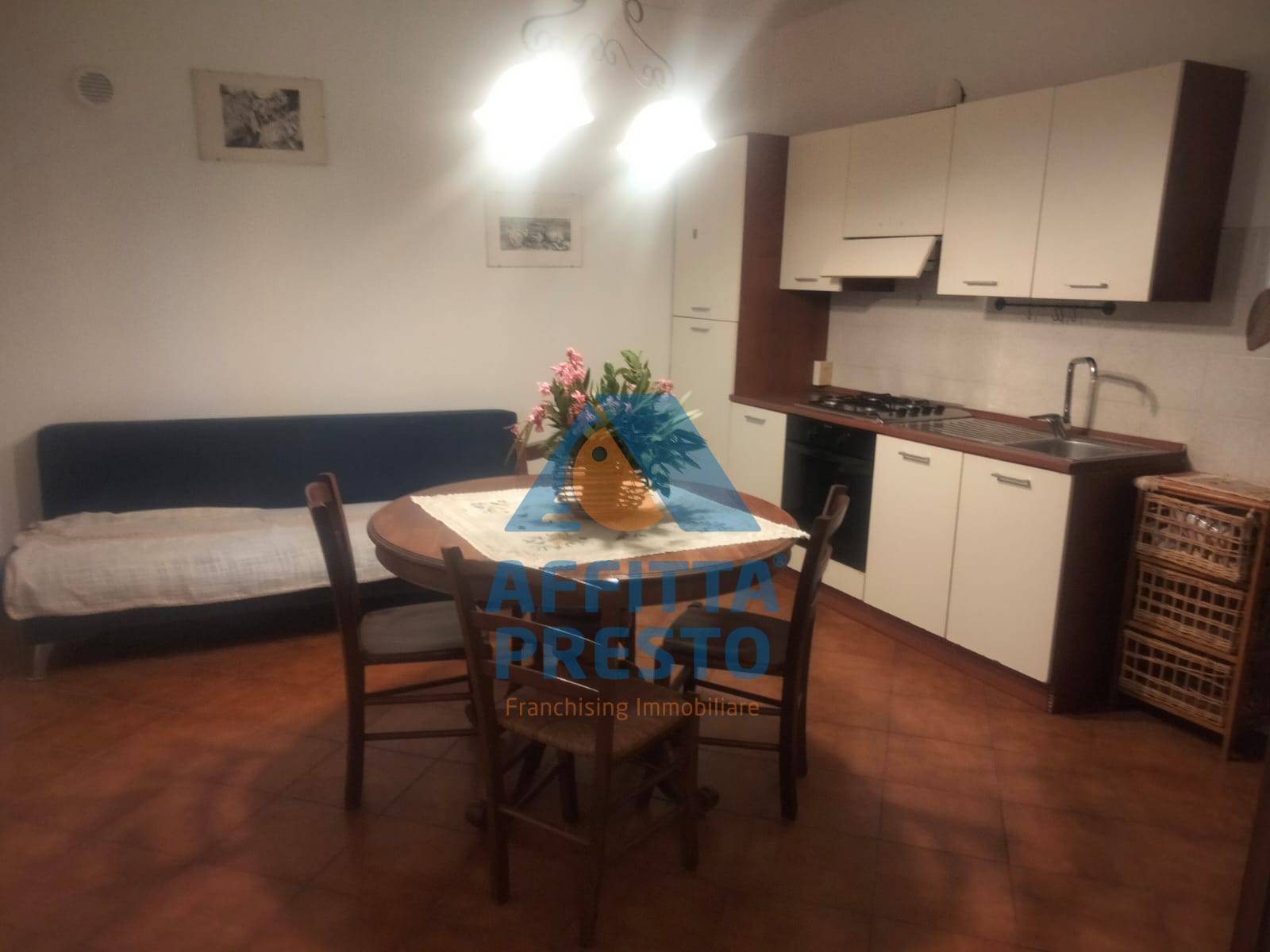 Appartamento in affitto a San Miniato, Scala