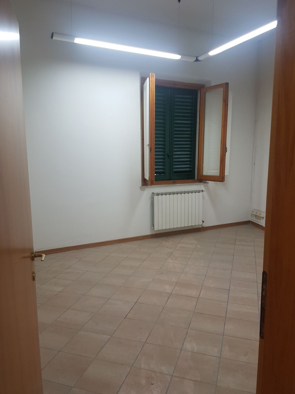 Ufficio in affitto a Empoli, Centro