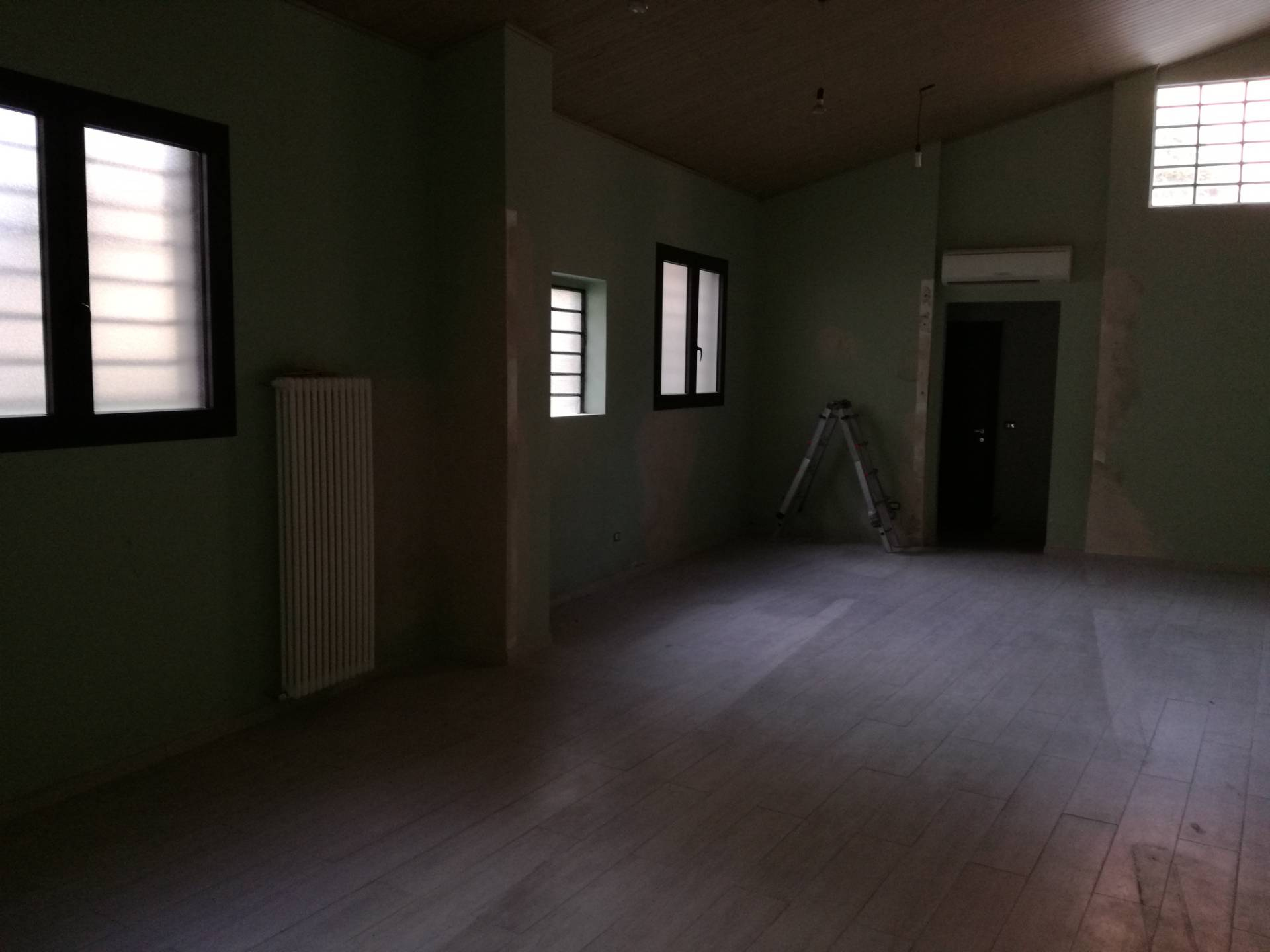 Fondo Commerciale in affitto a Montelupo Fiorentino