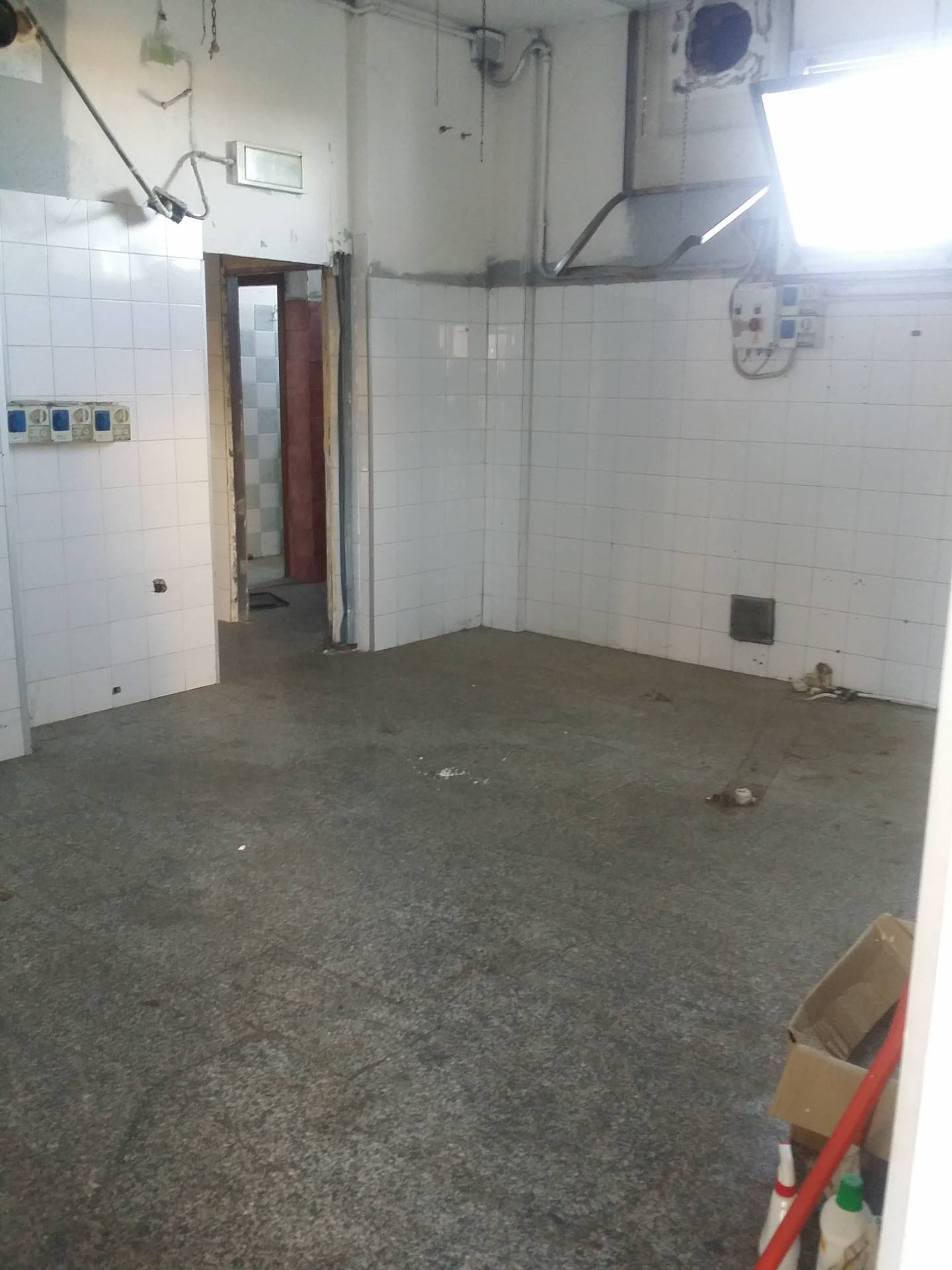 Fondo Commerciale in affitto a Cerreto Guidi, Stabbia