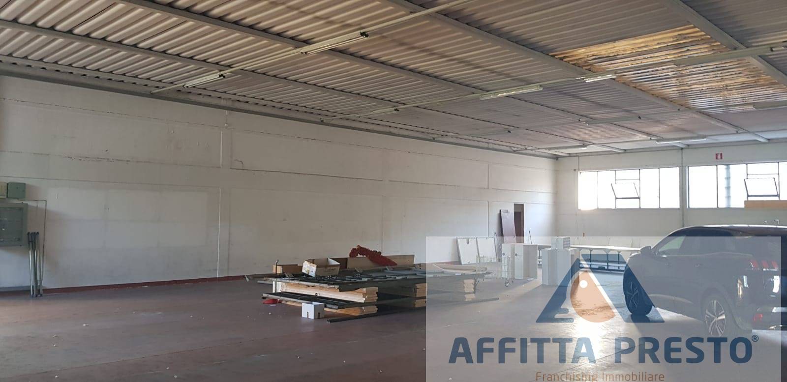 Fondo Artigianale in affitto a Empoli, Marcignana