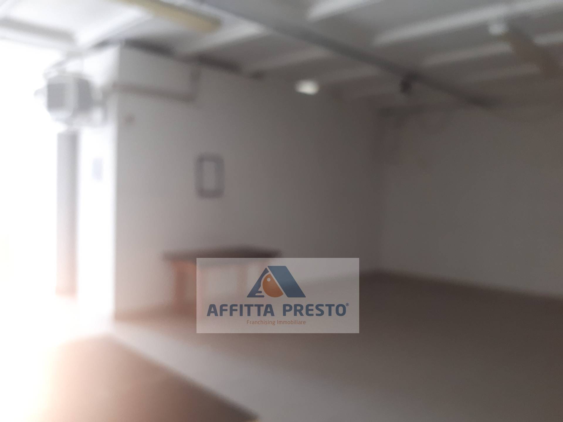 Fondo Artigianale in affitto a Montespertoli