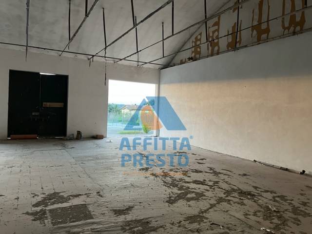 Fondo Artigianale in affitto a Cerreto Guidi, Stabbia