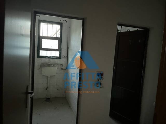 Fondo Artigianale in affitto a Cerreto Guidi, Stabbia