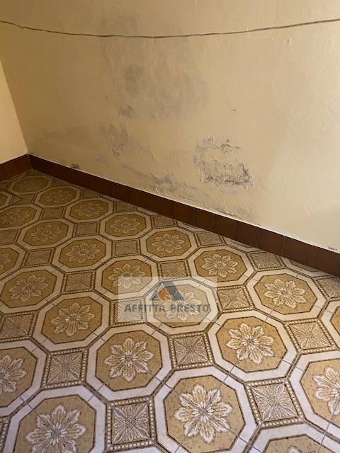 Fondo Commerciale in affitto a Cerreto Guidi