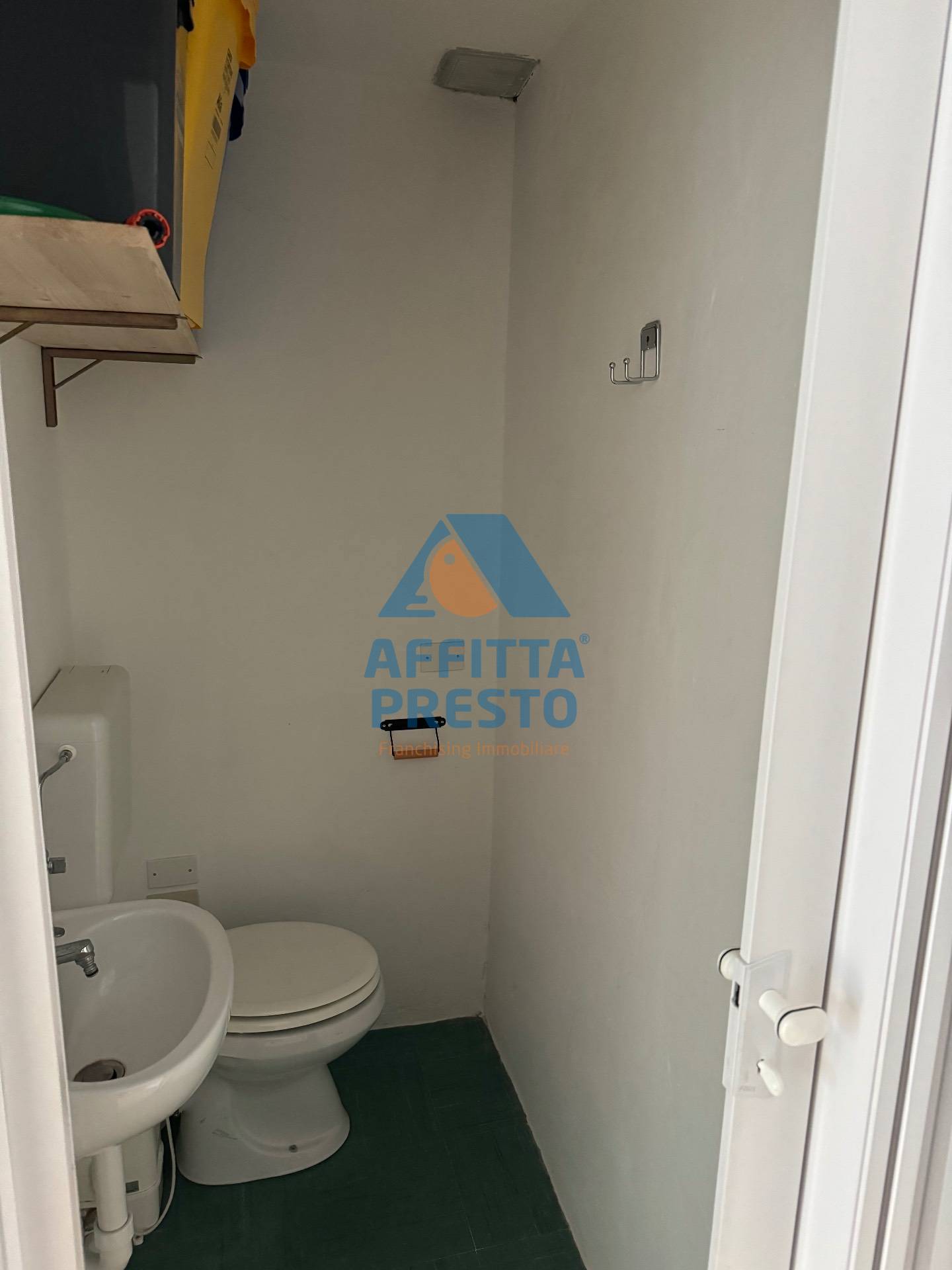 Fondo Commerciale in affitto a Lamporecchio