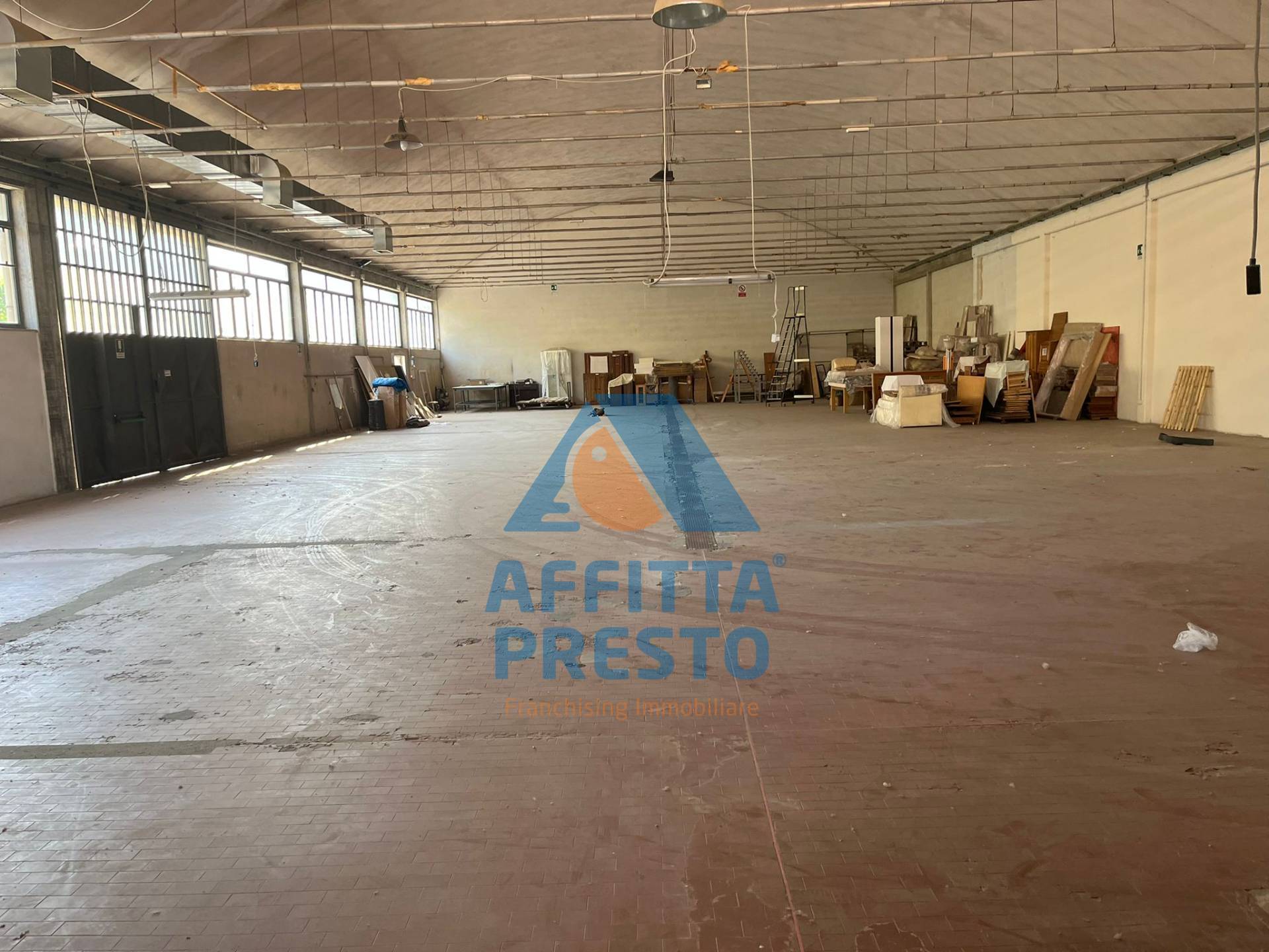 Capannone in affitto a Vinci
