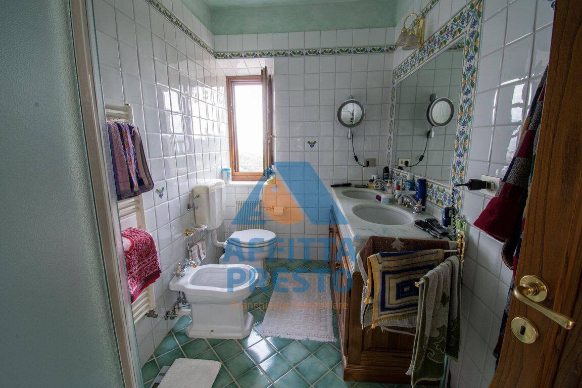 Casa indipendente in vendita a Montevarchi