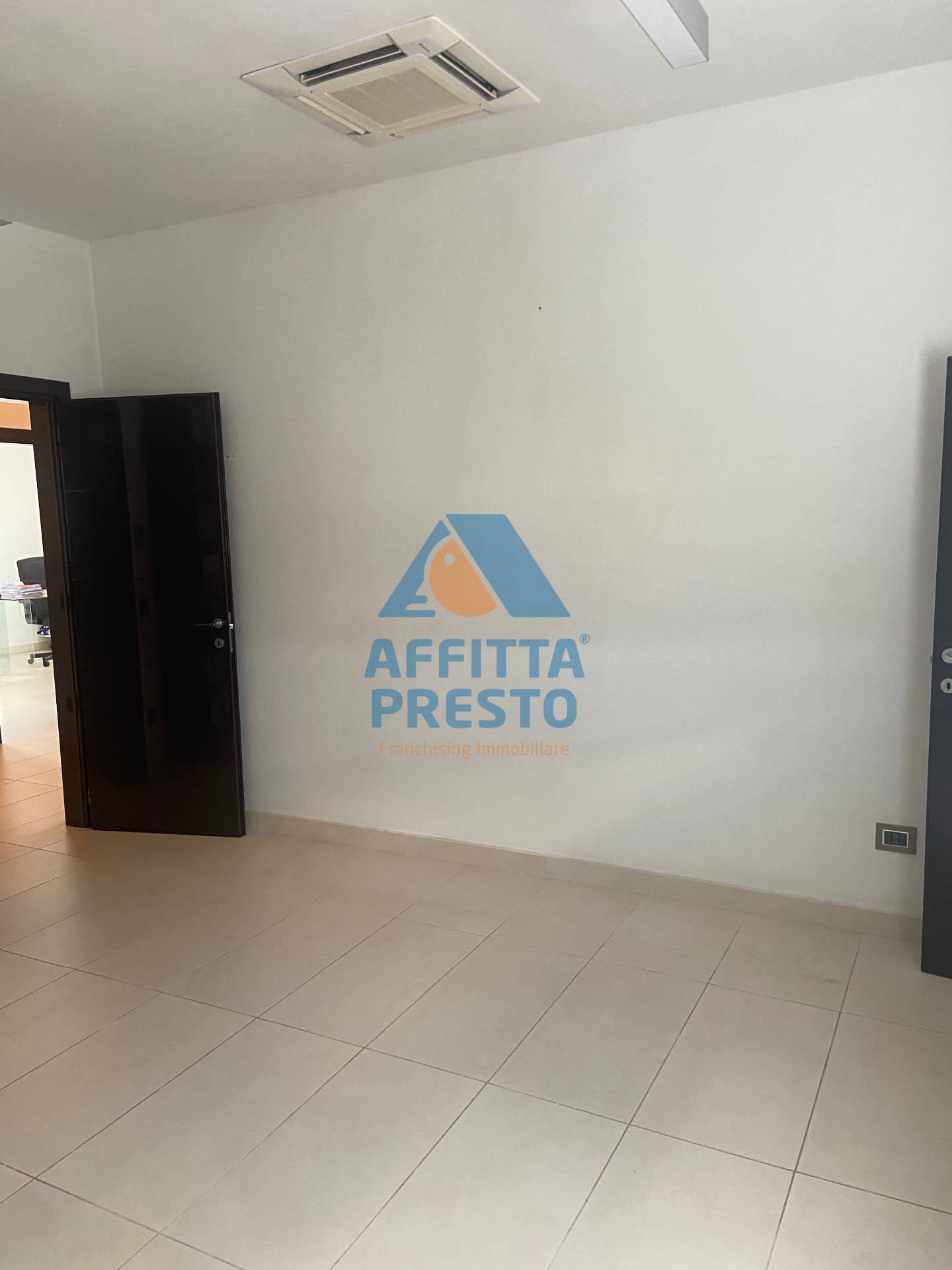 Ufficio in affitto a Empoli