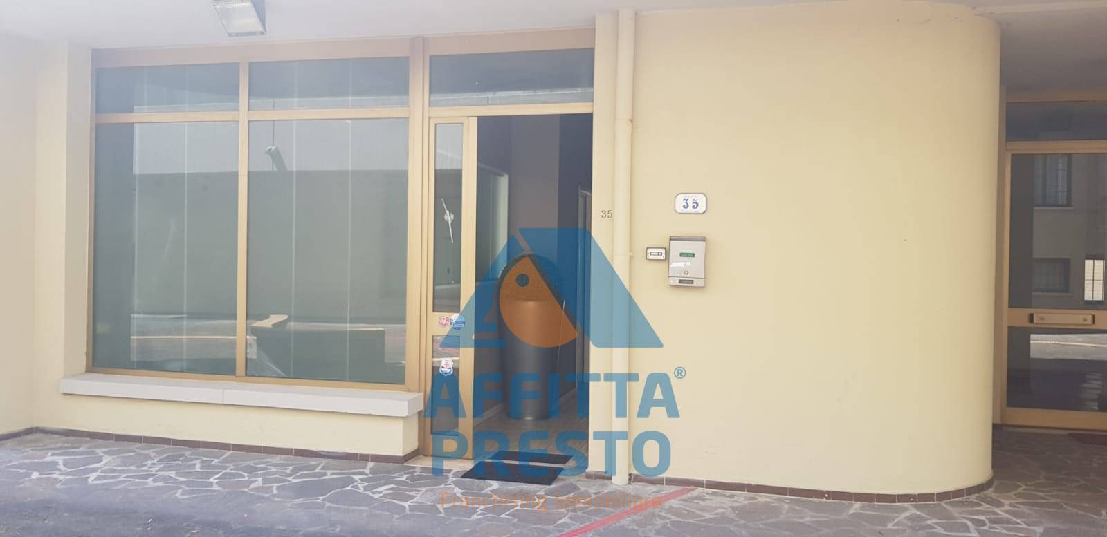 Fondo Commerciale in affitto a Vinci, Sovigliana - Spicchio