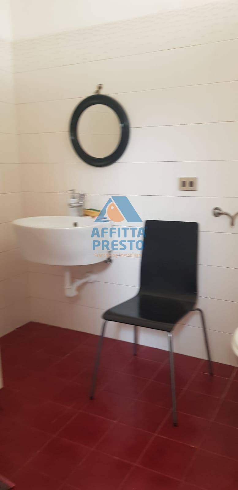 Fondo Commerciale in affitto a Vinci, Sovigliana - Spicchio