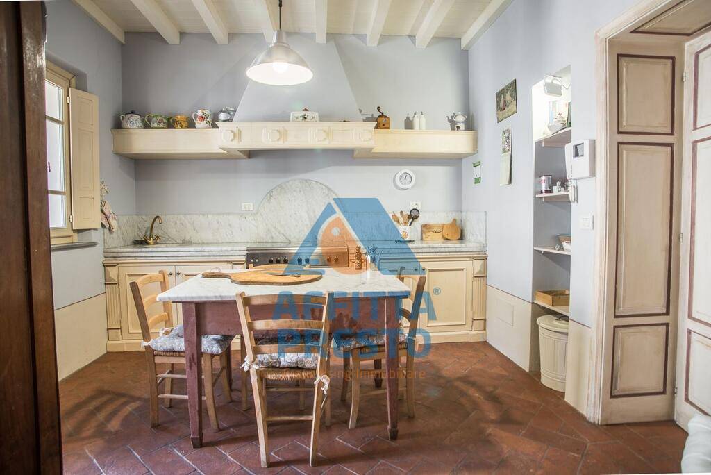 Villa in affitto a Camaiore