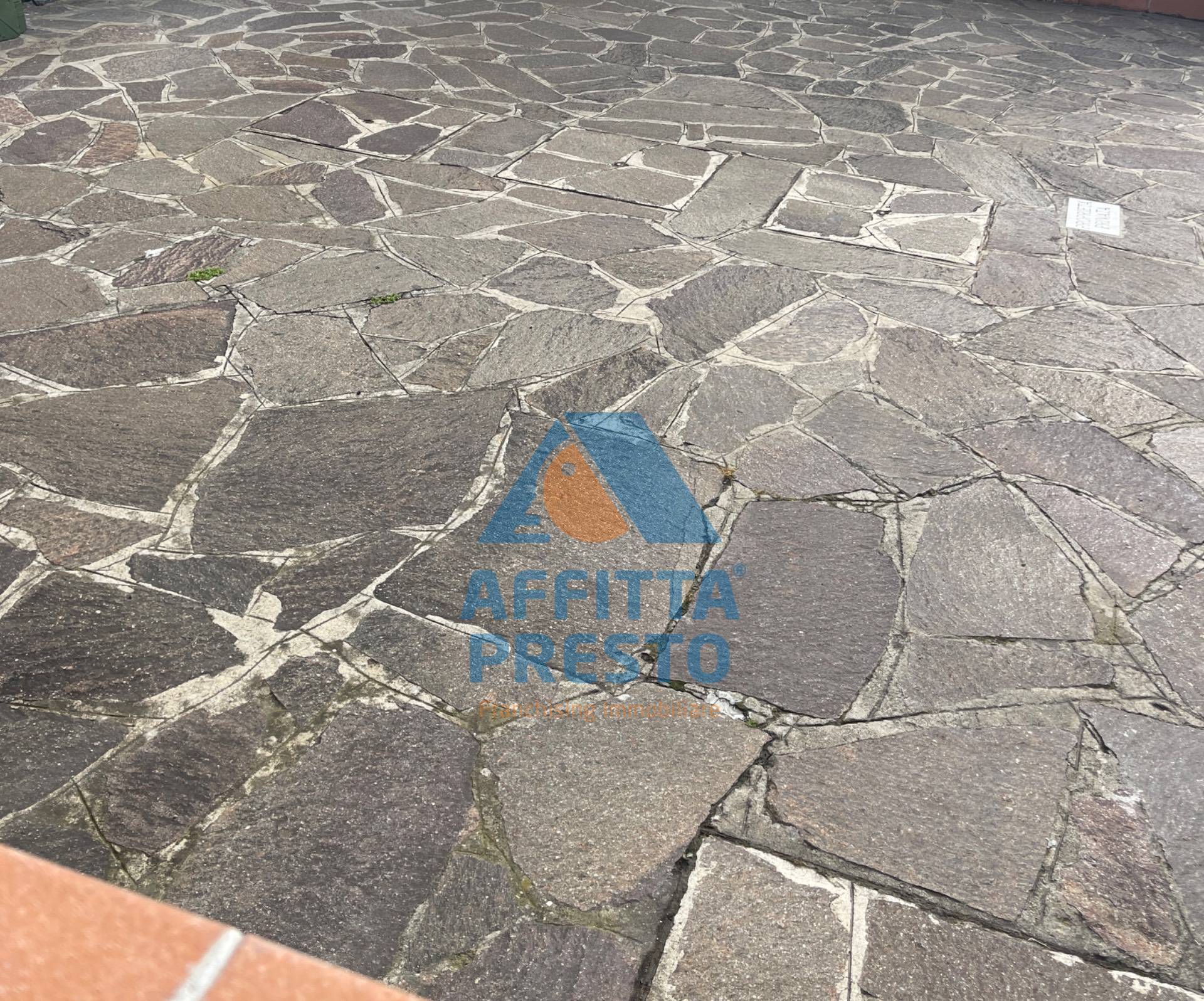 Fondo Commerciale in affitto a San Miniato