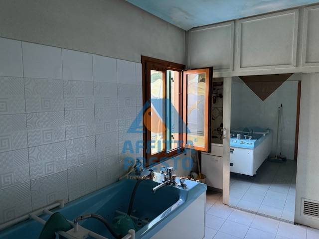 Appartamento in vendita a Empoli, Centro