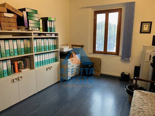 Ufficio in affitto a Montespertoli