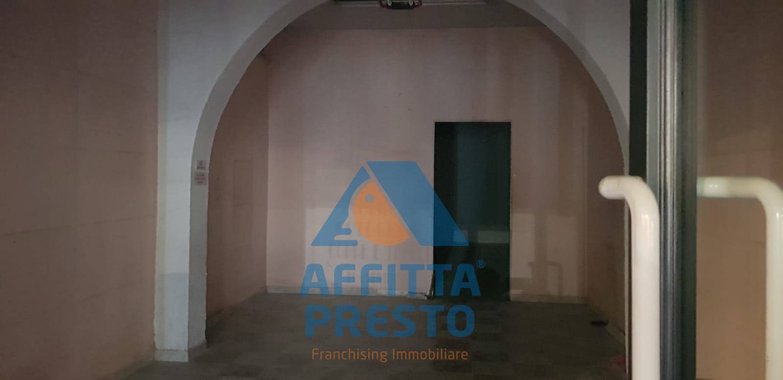 Negozio in affitto a Empoli