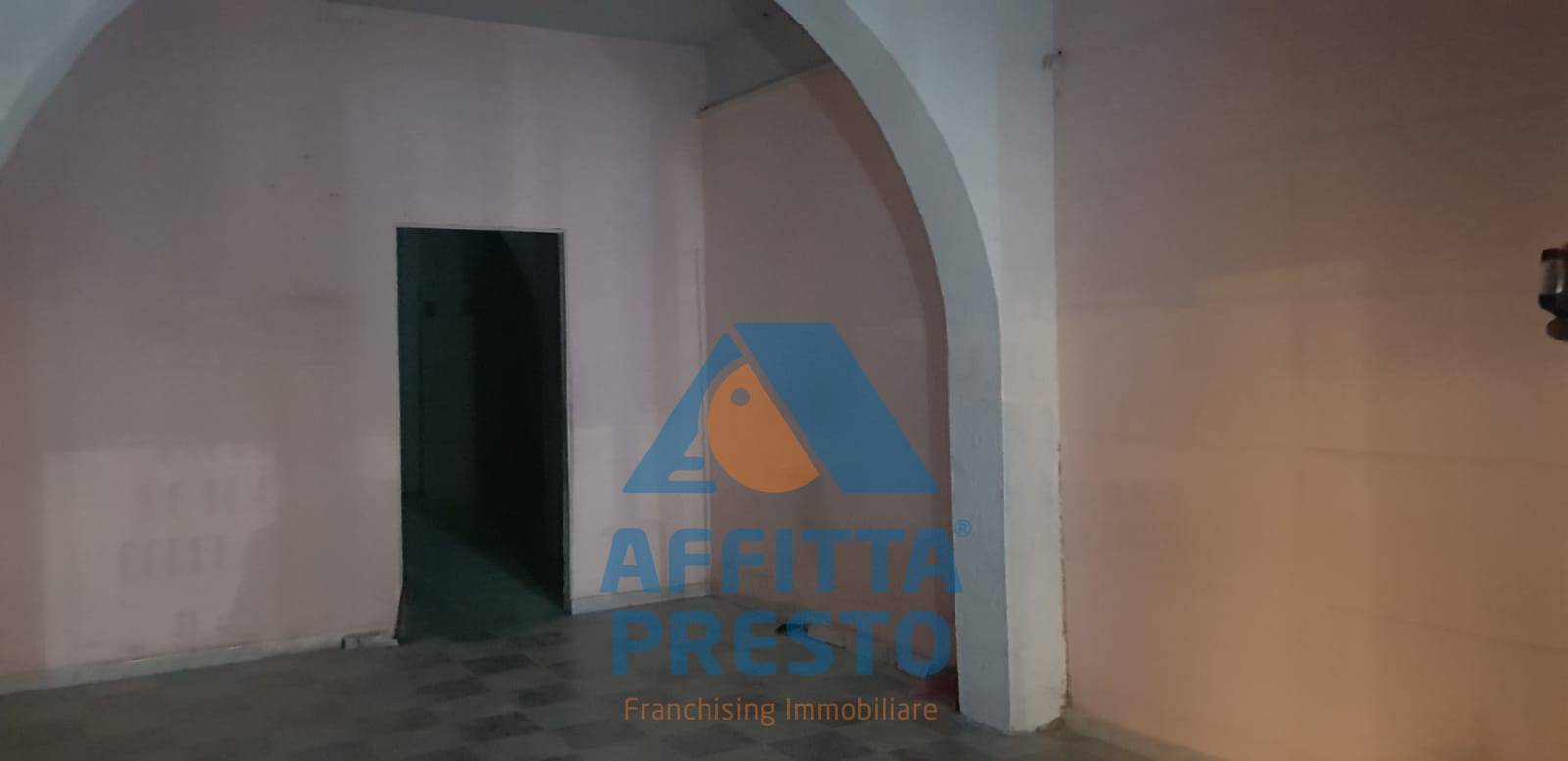 Negozio in affitto a Empoli