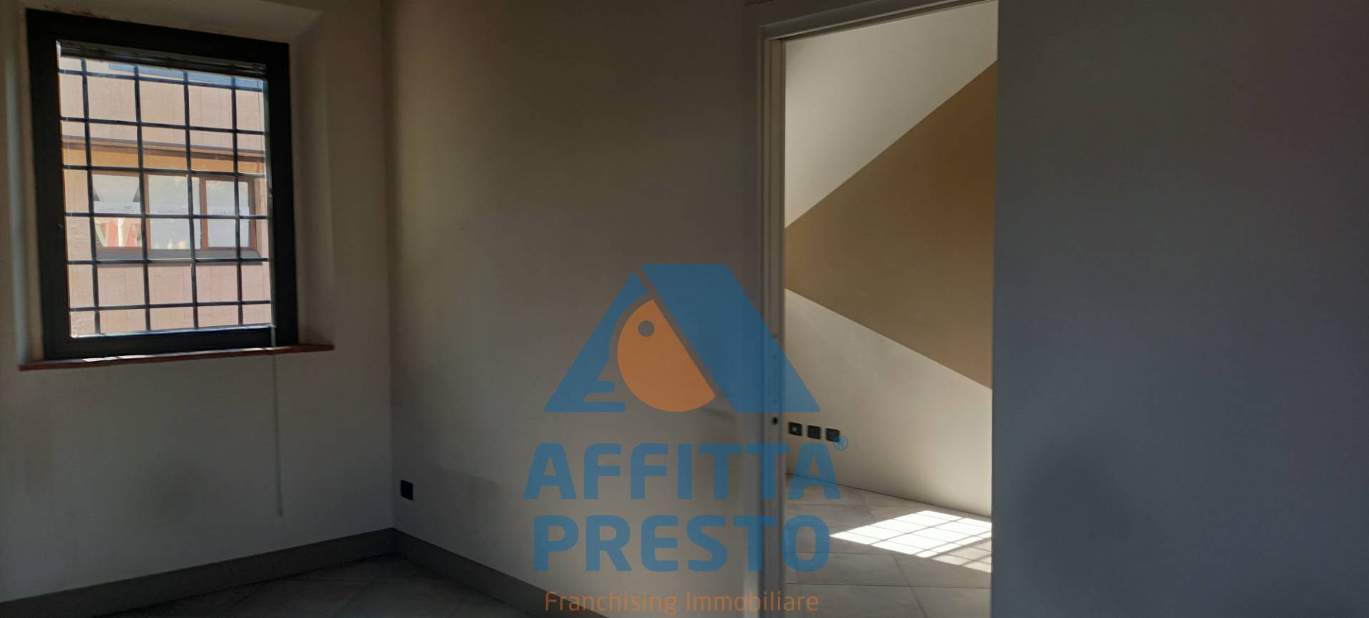 Ufficio in affitto a Empoli, Centro