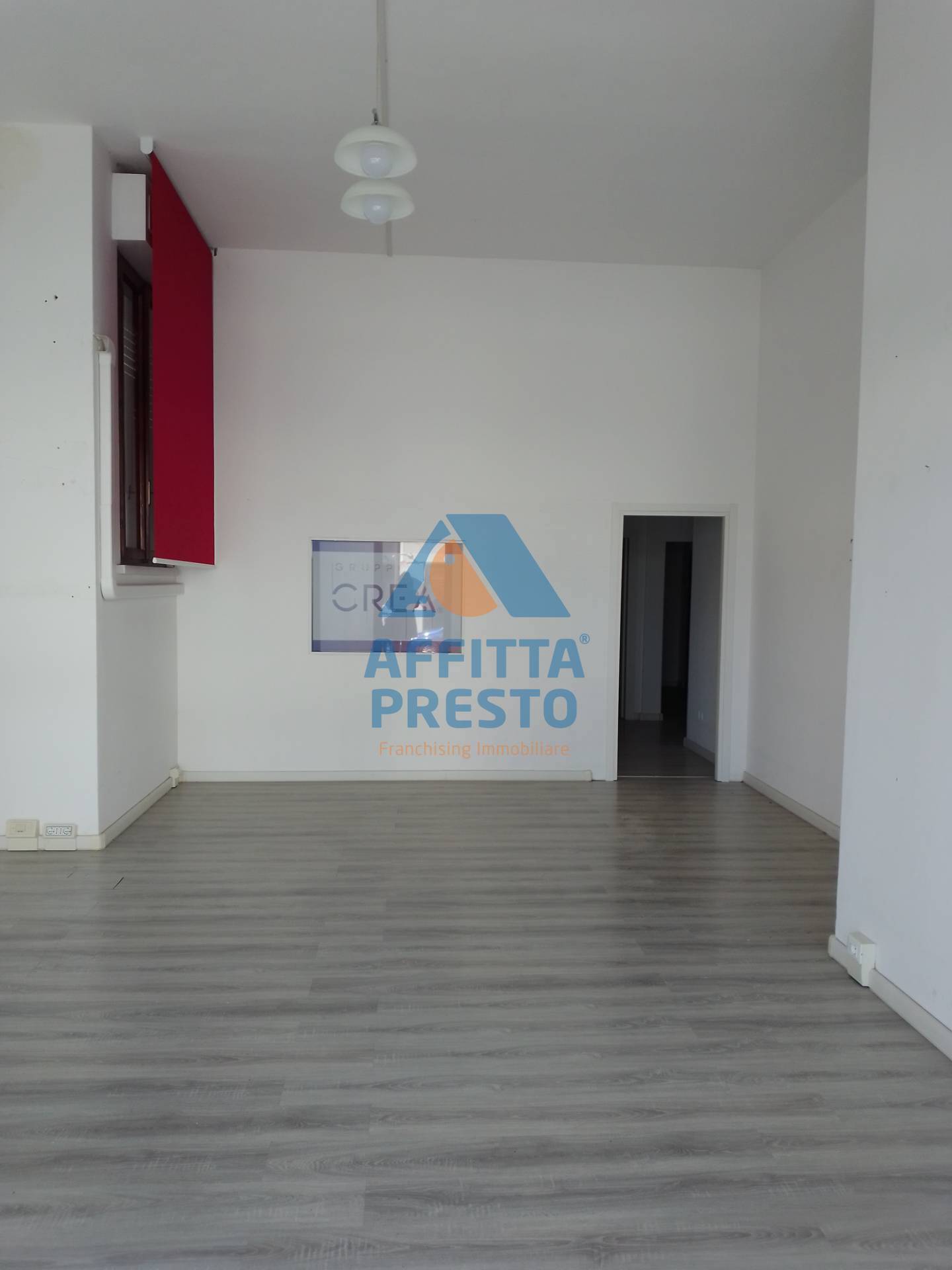 Fondo Commerciale in affitto a Fucecchio