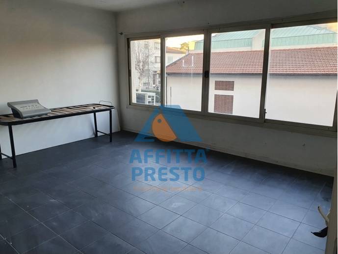 Ufficio in affitto a Empoli