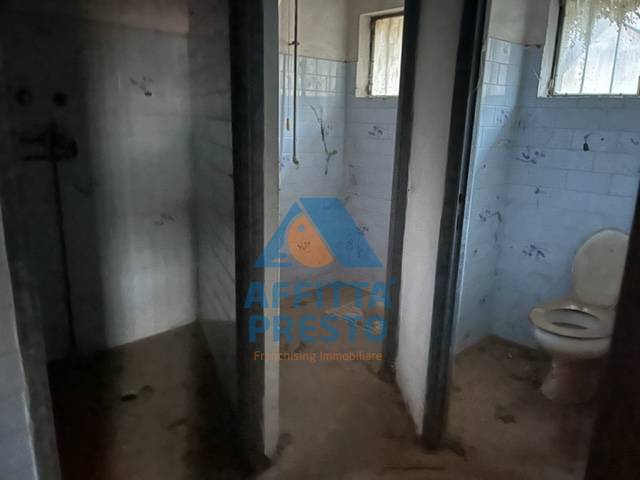 Fondo Artigianale in affitto a Cerreto Guidi, Stabbia