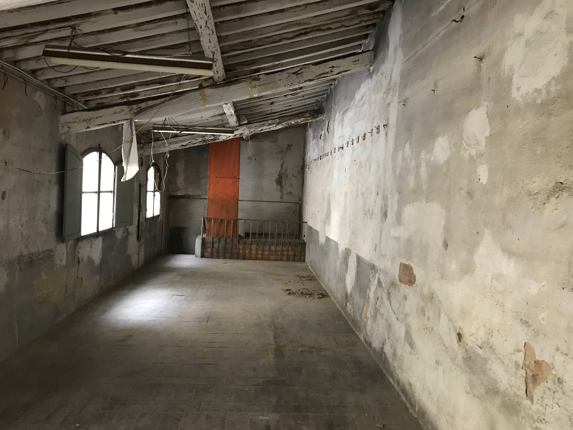 Magazzino in affitto a Empoli, Centro