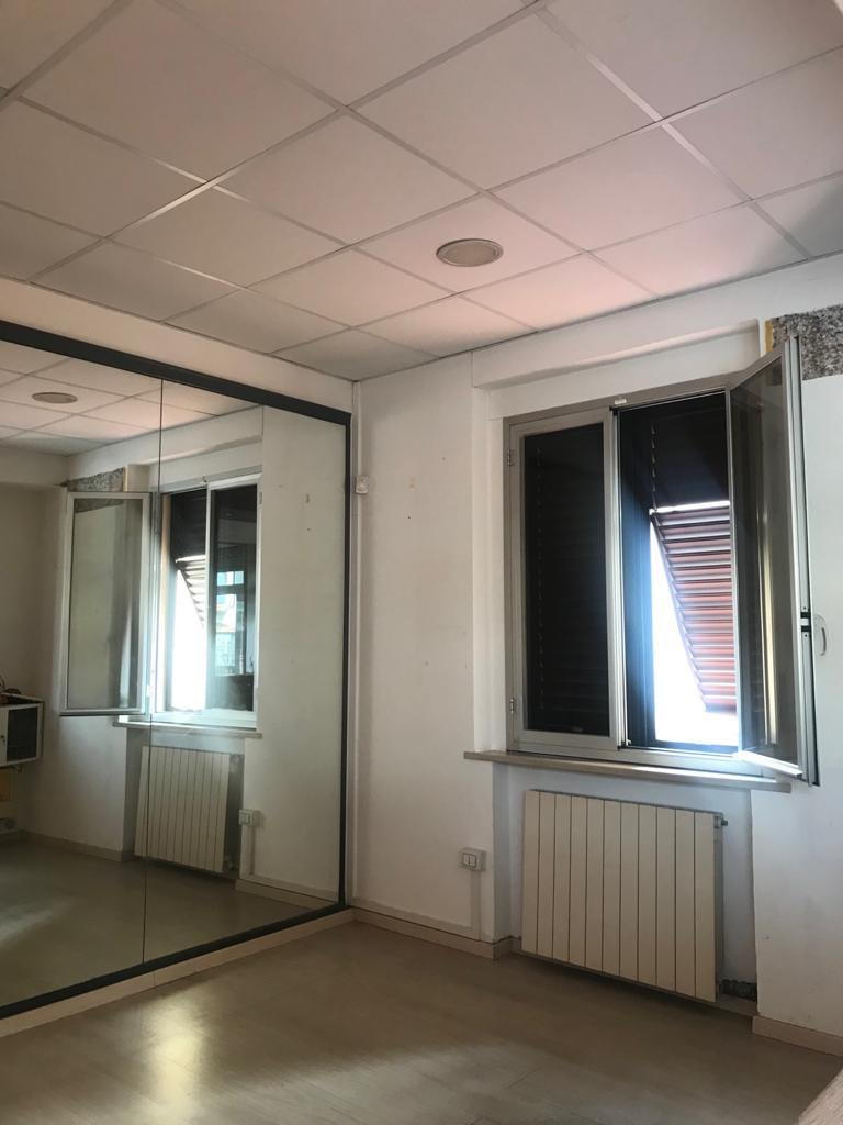 Fondo Commerciale in affitto a Fucecchio