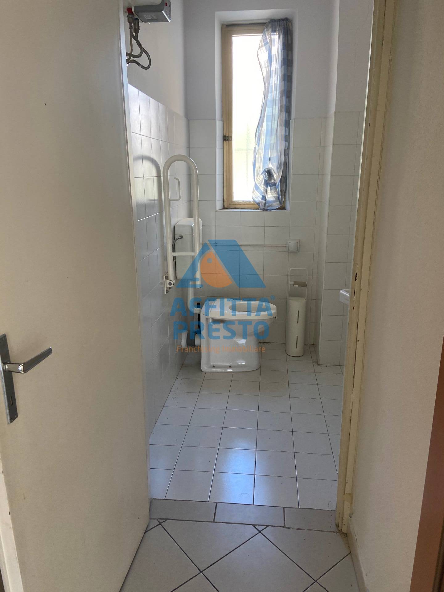 Fondo Commerciale in affitto a Empoli