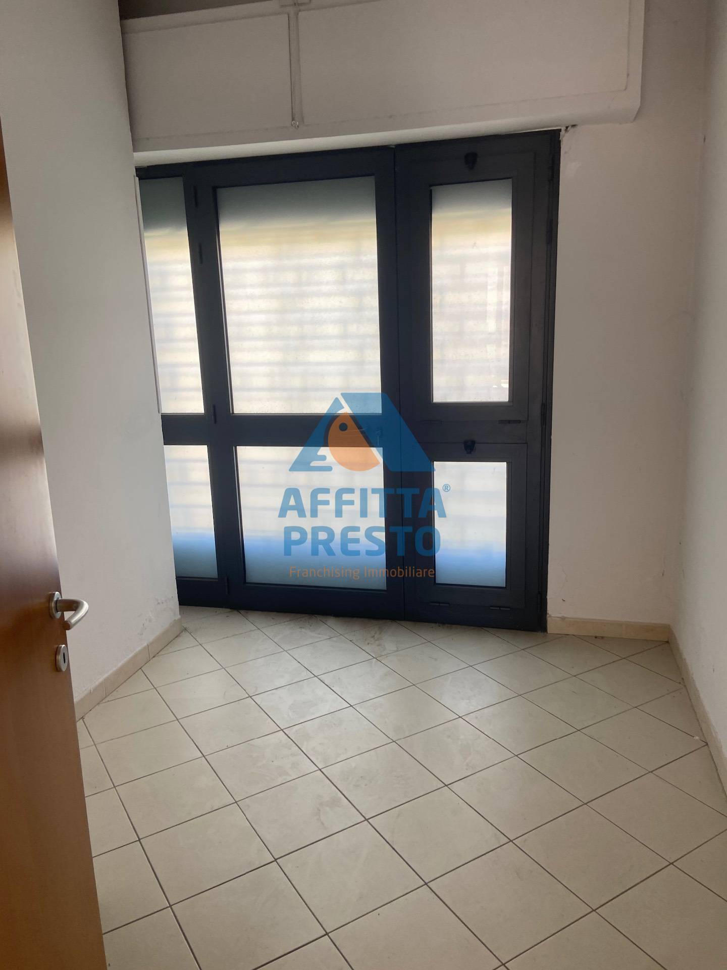 Fondo Commerciale in affitto a Empoli