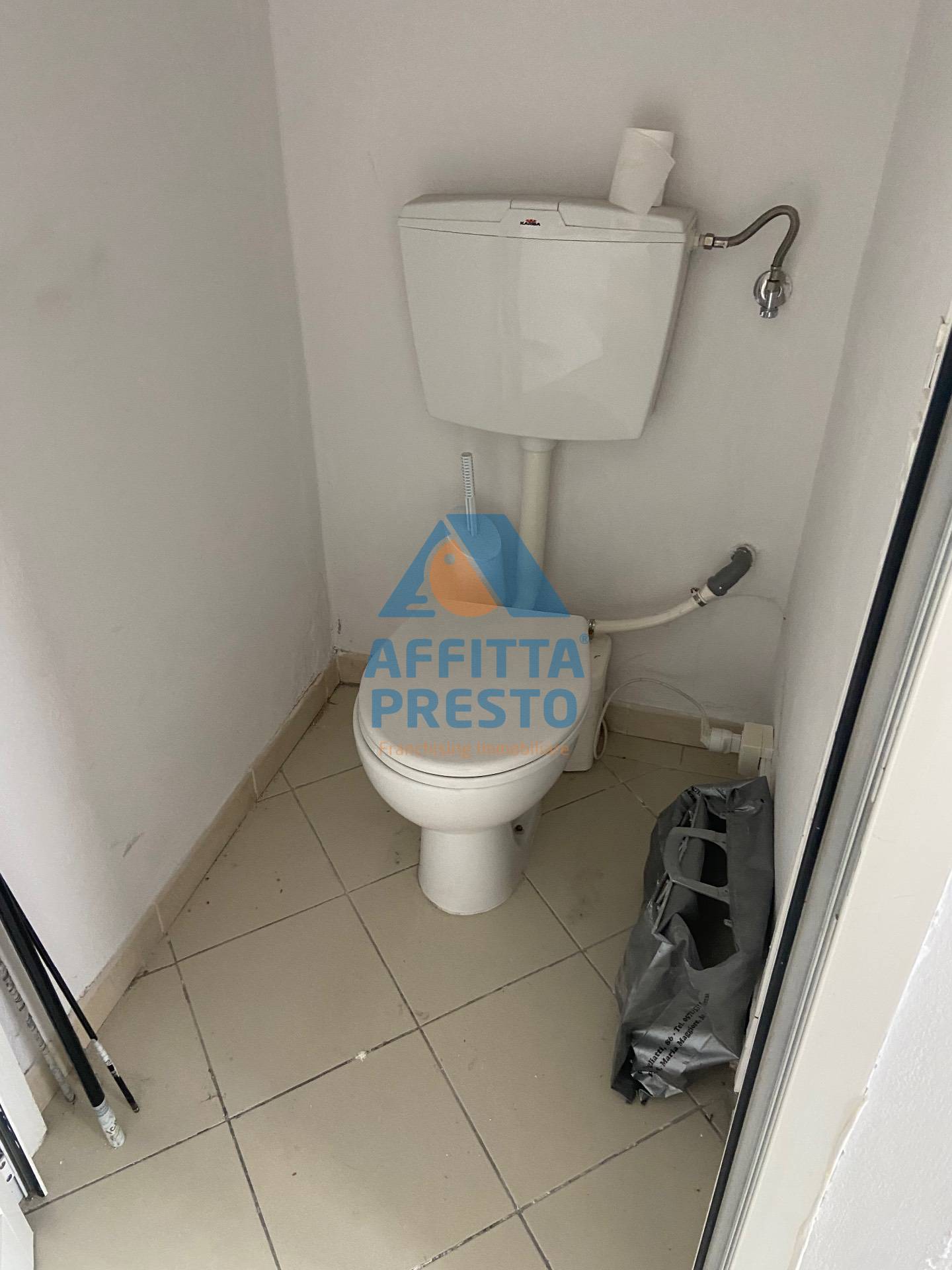 Fondo Commerciale in affitto a Empoli