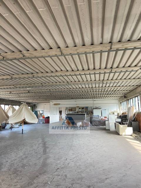 Fondo Artigianale in affitto a Empoli