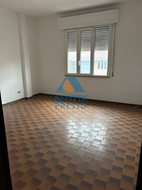 Laboratorio Artigianale in affitto a Santa Croce sull'Arno