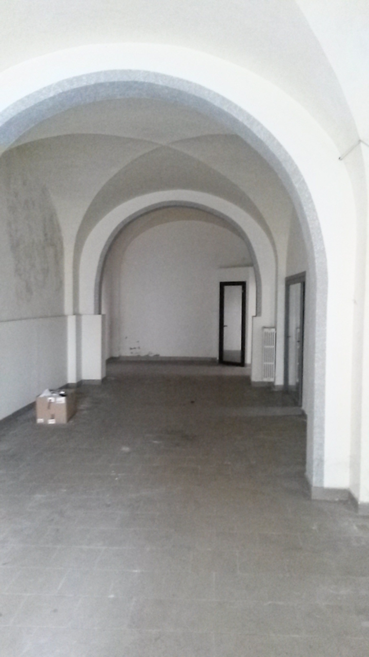 Fondo Commerciale in affitto a Empoli