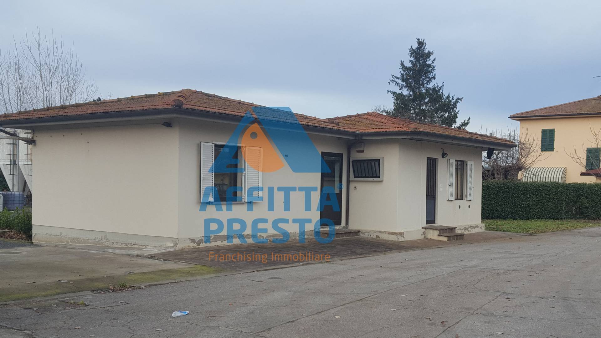 Deposito in vendita a Empoli, Cortenuova