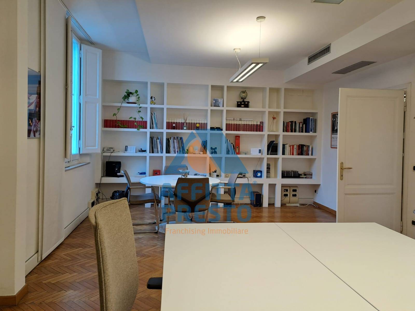 Ufficio in affitto a Empoli, Stazione