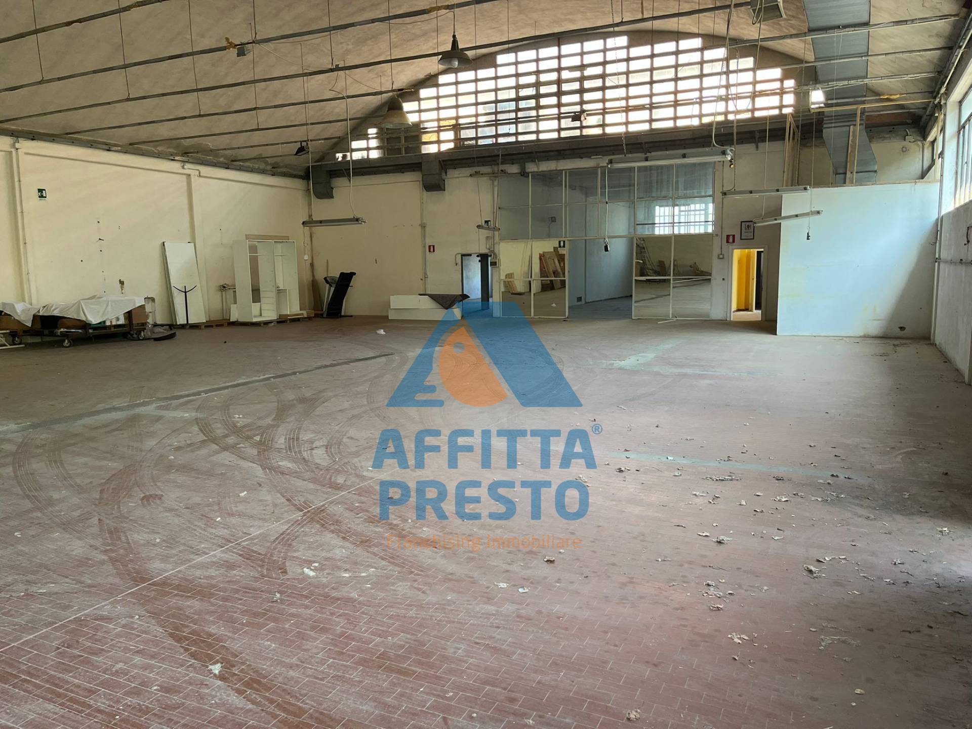 Capannone in affitto a Vinci