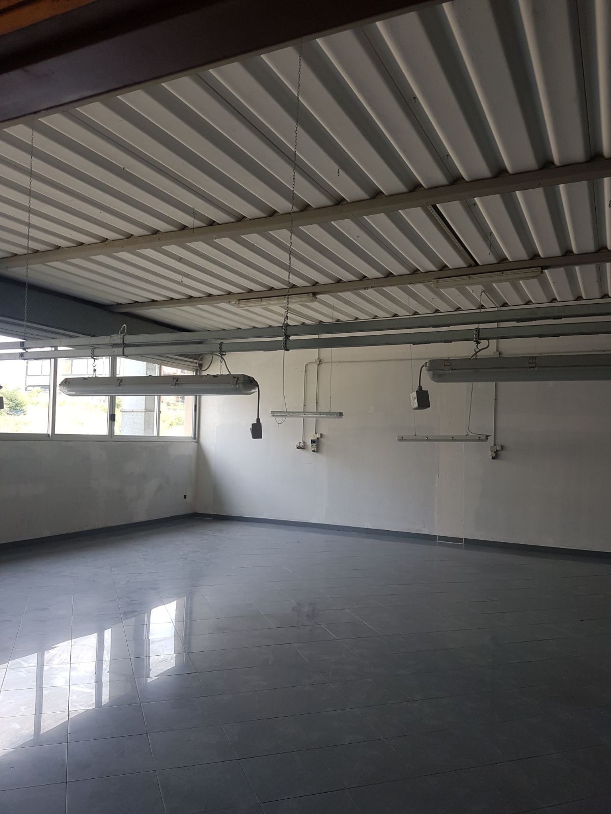 Fondo Artigianale in affitto a Empoli