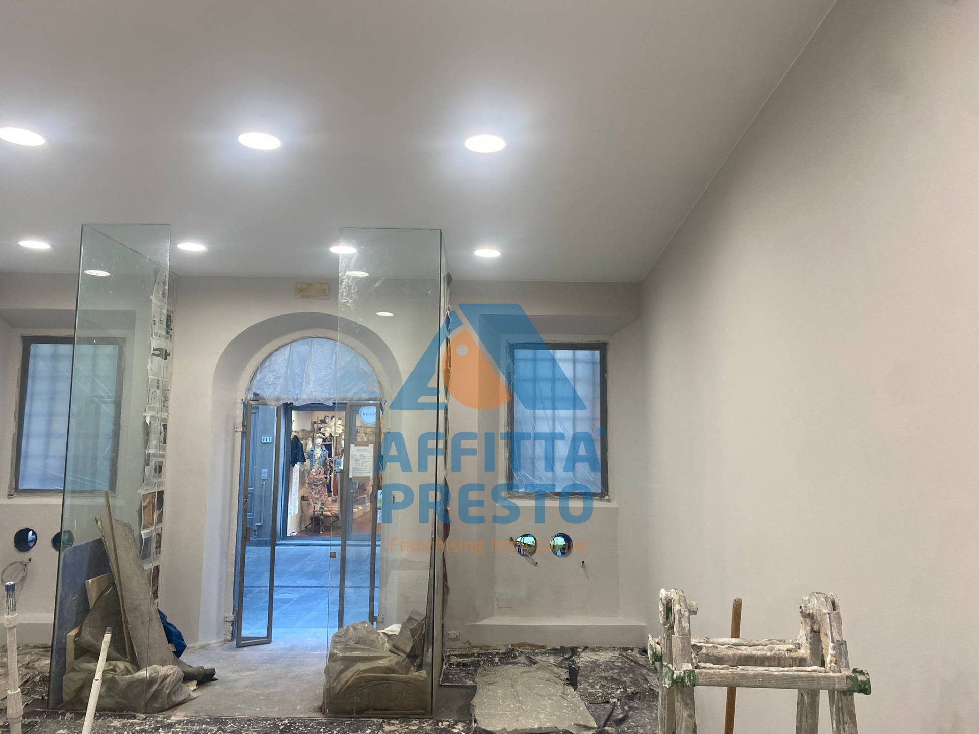 Negozio in affitto a Empoli, Ztl-Centro